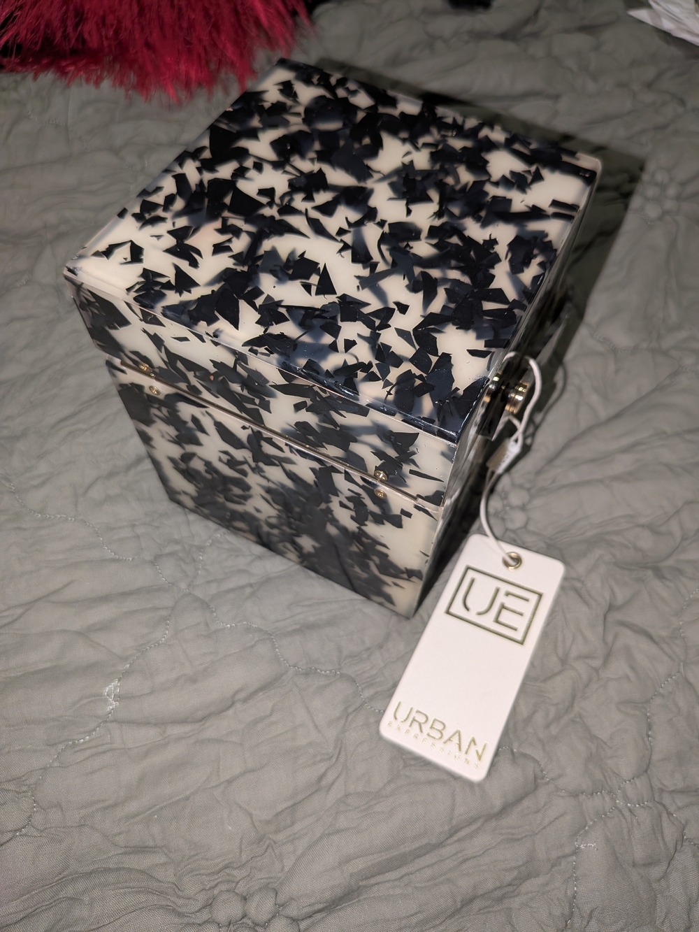 Urban Expressions Black & White Resin Box Bag